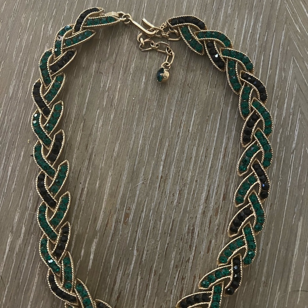 Trifari Gold and Green Braided Necklace with Intricate Design
